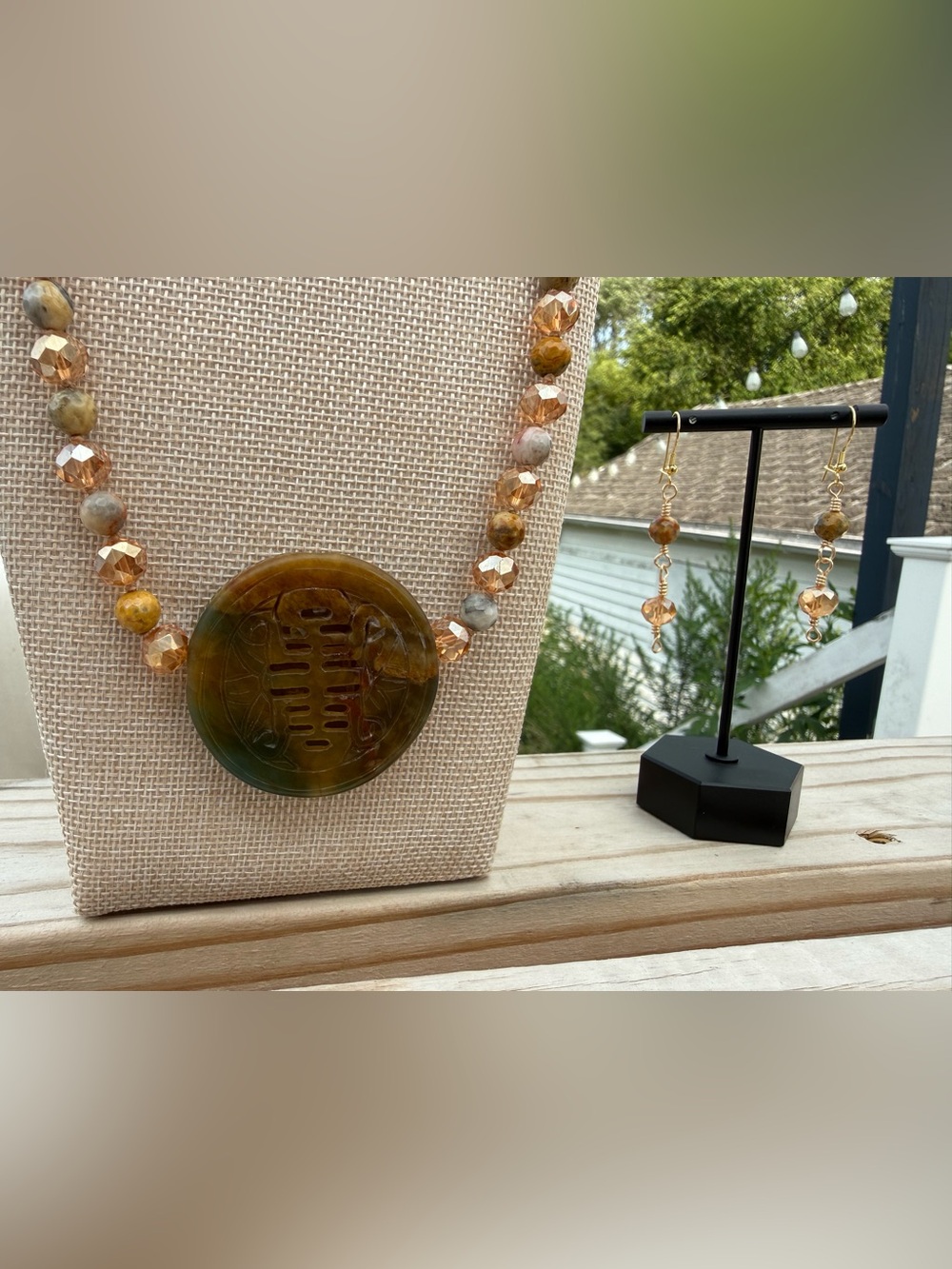 Gold Tone Crystal & Stone Beaded Necklace with Carved Jade Pendant & Earrings - Picture 4 of 5